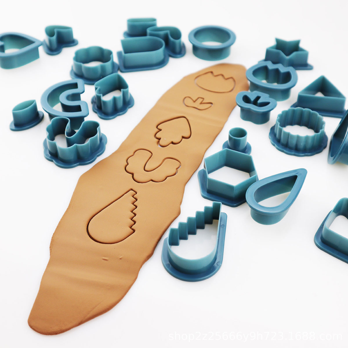 24pcs Polymer Clay Cutters Kit - Jewelry Making For Beginners 评论和价格